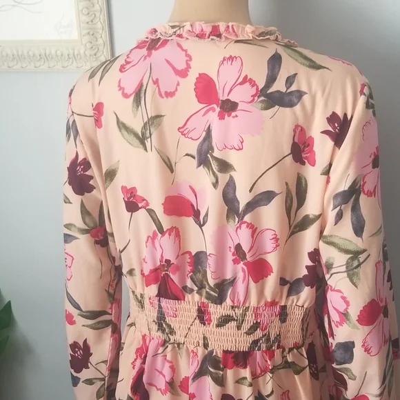 KOjOOIN Pink Floral Smocked Tiered Midi Dress SZ L - Picture 11 of 17